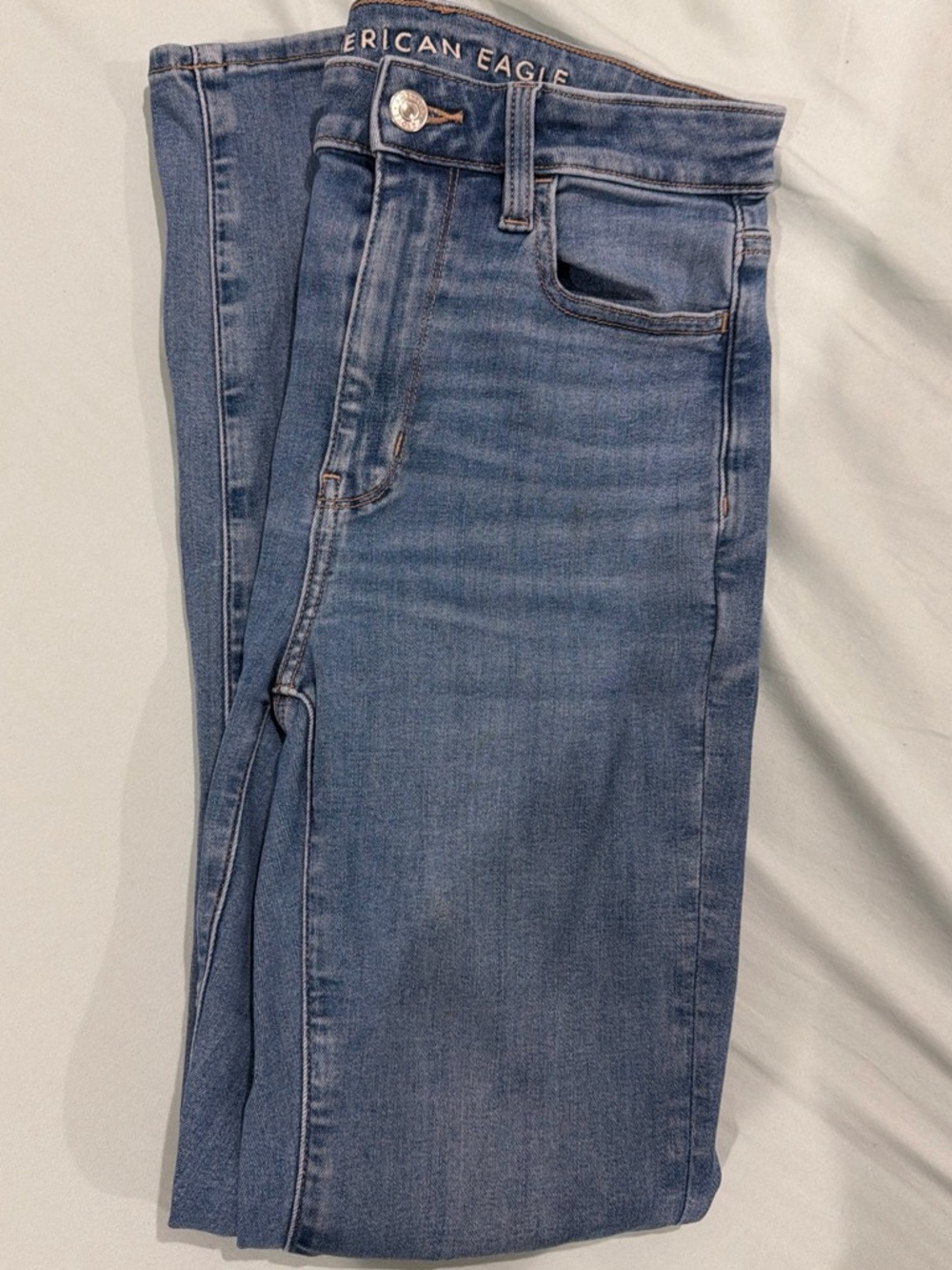 American Eagle Outfitters Women’s Light Blue Skinny Jeans
